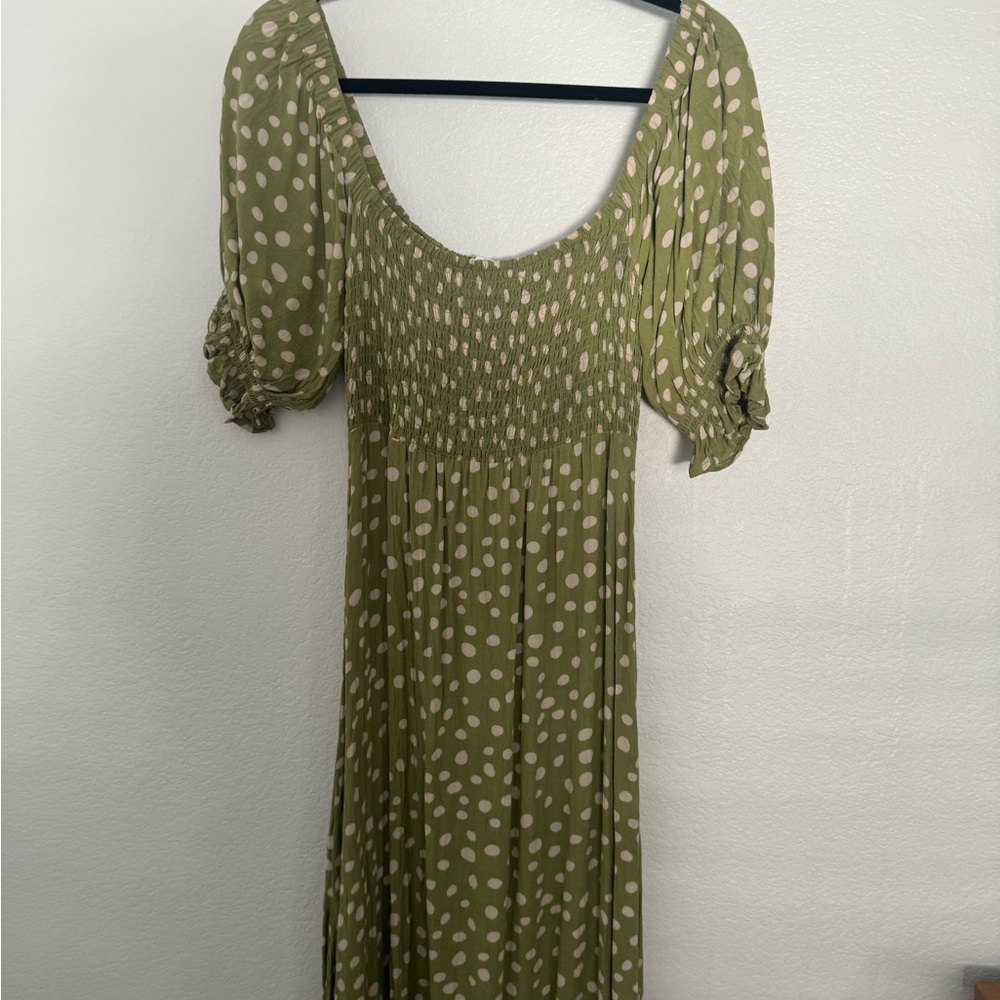 Kivari Ruched Maxi Dress size M